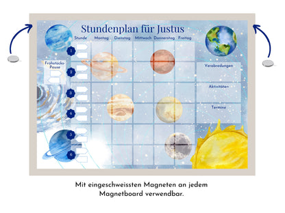 Stundenplan mit 70 Schulfach Karten, personalisiert für die Grundschule, optional magnetisch, Geschenkidee Einschulung "Milchstraße"