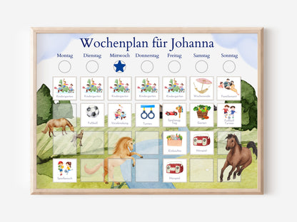 Magnetboard Wochenplan "Pferde" für Kinder o. Teenager, personalisiert, 246 laminierte Routine Karten, 40-80 Magnete, Montessori Routineplan